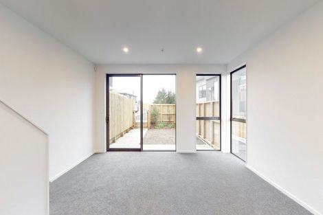 Photo of property in 62u7 Spenmoor Street, Newlands, Wellington, 6037