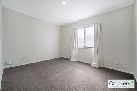 Photo of property in 6 Templeton Place, Clendon Park, Auckland, 2103