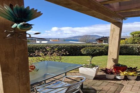 Photo of property in 718 Acacia Bay Road, Acacia Bay, Taupo, 3330