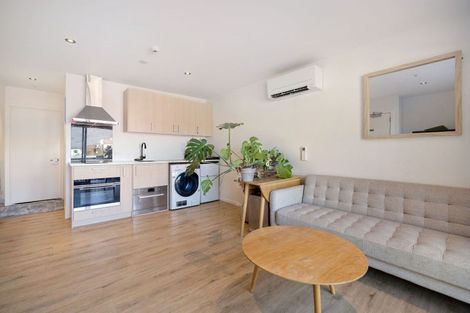 Photo of property in The Alex Apartments, 31/135a Hallenstein Street, Queenstown, 9300