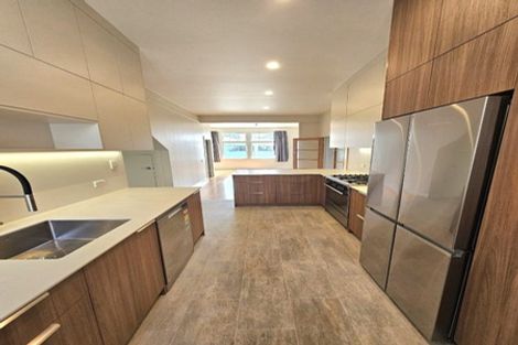 Photo of property in 512 Devon Street East, Strandon, New Plymouth, 4312