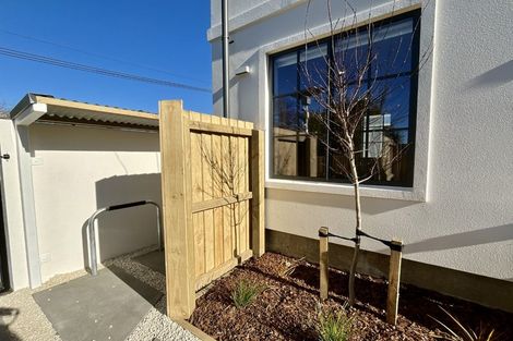 Photo of property in 2/35 Eversleigh Street, St Albans, Christchurch, 8014