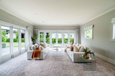 Photo of property in 27 Cairnbrae Drive, Prebbleton, 7604