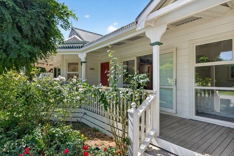 Photo of property in 41 Oxford Street, Martinborough, 5711
