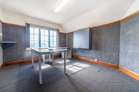 Photo of property in 334 Oriental Parade, Oriental Bay, Wellington, 6011