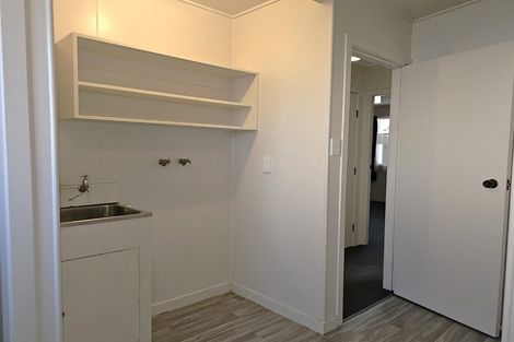 Photo of property in 3/35 Mana Esplanade, Paremata, Porirua, 5026