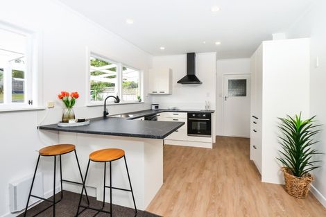 Photo of property in 5a Hillcrest Road, Hillcrest, Hamilton, 3216