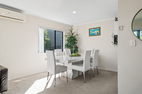 Photo of property in 9 Peguero Place, Totara Heights, Auckland, 2105