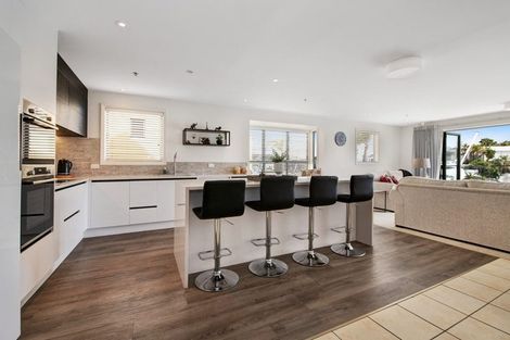 Photo of property in 50 Harbour Village Drive, Gulf Harbour, Whangaparaoa, 0930