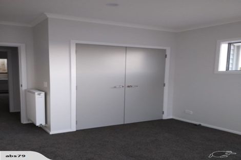 Photo of property in 18 Schooner Drive, Whitby, Porirua, 5024