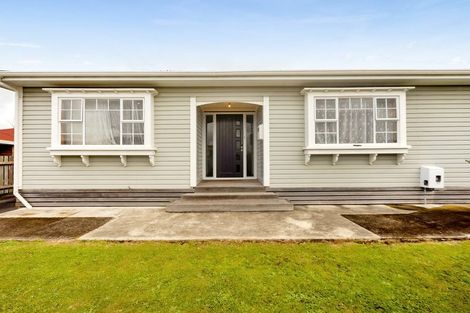 Photo of property in 29 Tawa Street, Hawera, 4610