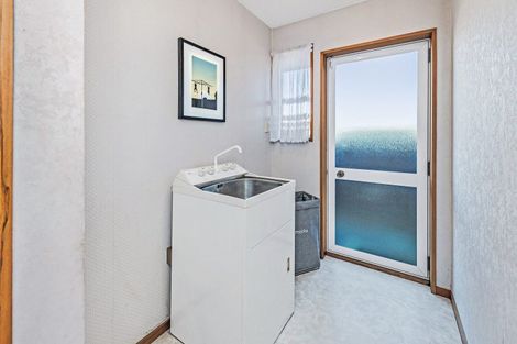 Photo of property in 5 Showgate Avenue, Sockburn, Christchurch, 8042