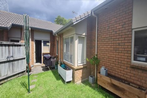 Photo of property in 38 Carrick Glen Avenue, Flat Bush, Auckland, 2019