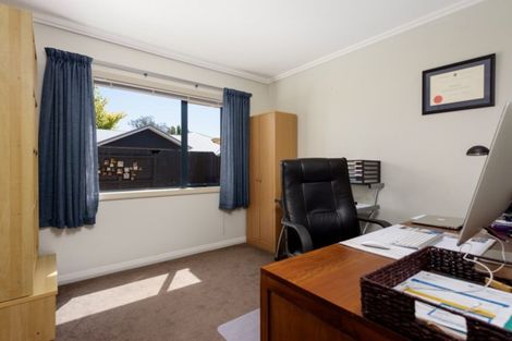 Photo of property in 102 Merriman Place, Pyes Pa, Tauranga, 3112