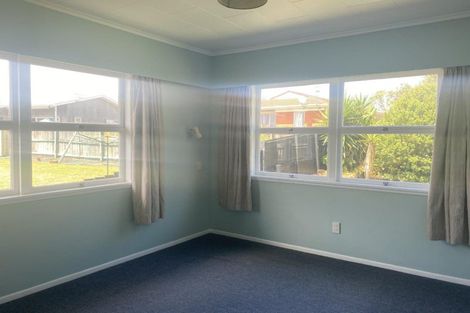 Photo of property in 22 Clotworthy Crescent, Onerahi, Whangarei, 0110