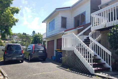 Photo of property in 38 Deverell Place, Northcross, Auckland, 0632