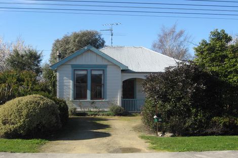 Photo of property in 37 Kempton Street, Greytown, 5712