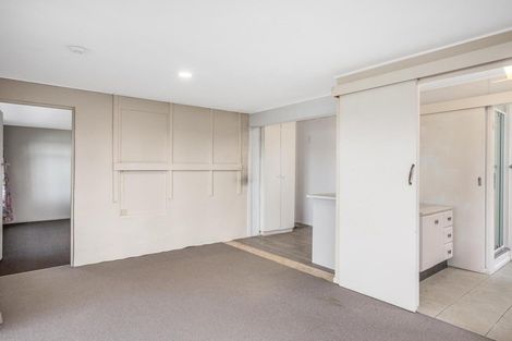 Photo of property in 54 Seaview Road, Paremata, Porirua, 5024