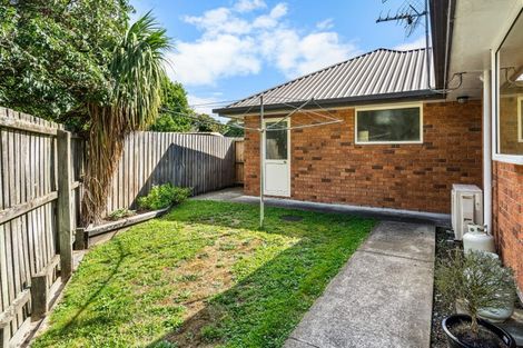 Photo of property in 2/45b Trafford Street, Harewood, Christchurch, 8051