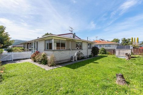Photo of property in 728f4- Fergusson Drive, Elderslea, Upper Hutt, 5018