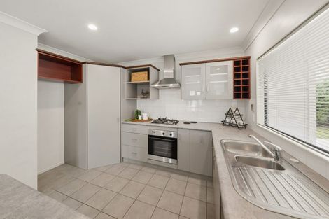 Photo of property in 16 Talbot Grove, Trentham, Upper Hutt, 5018