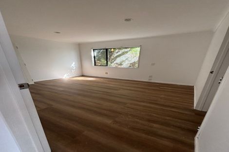 Photo of property in 132 Redoubt Road, Goodwood Heights, Auckland, 2105