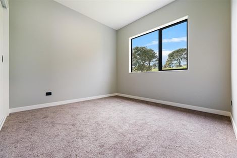 Photo of property in 32 Ta Moko Drive, Gulf Harbour, 0930