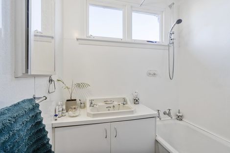 Photo of property in 221a Ngamotu Road, Spotswood, New Plymouth, 4310