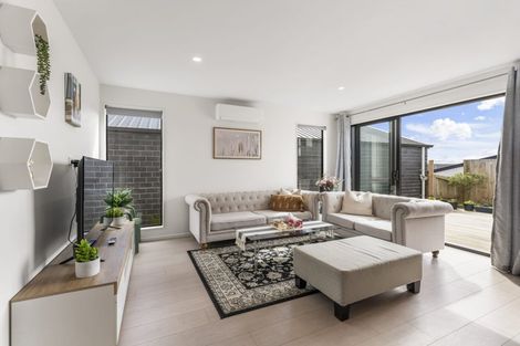 Photo of property in 14 Horokaka Street, Massey, 0614