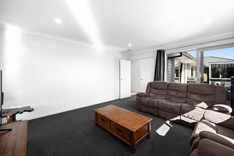 Photo of property in 9 Waikaka Place, Rototuna North, Hamilton, 3210