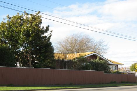 Photo of property in 2 Wanganui Road, Marton, 4710