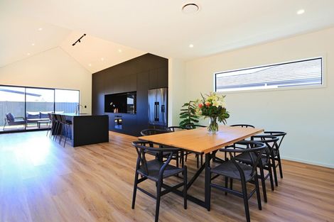 Photo of property in 27 Gee Place, Taradale, Napier, 4112
