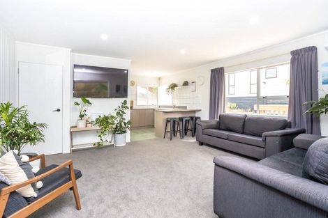 Photo of property in 175c Hibiscus Coast Highway, Red Beach, 0932