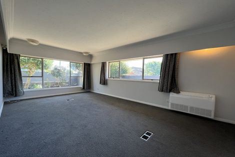 Photo of property in 39 Searells Road, Strowan, Christchurch, 8052