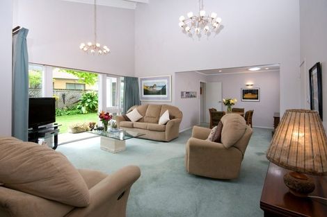 Photo of property in 4 Nassau Court, Half Moon Bay, Auckland, 2012