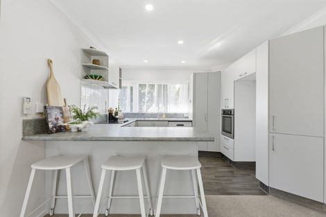 Photo of property in 10 Denny Hulme Drive, Mount Maunganui, 3116