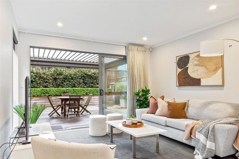 Photo of property in 4 Bomb Point Drive, Hobsonville, Auckland, 0616