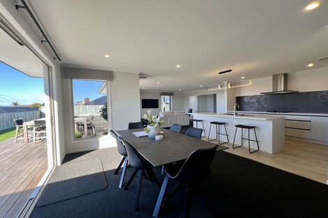 Photo of property in 33 Pinehurst Crescent, Morrinsville, 3300
