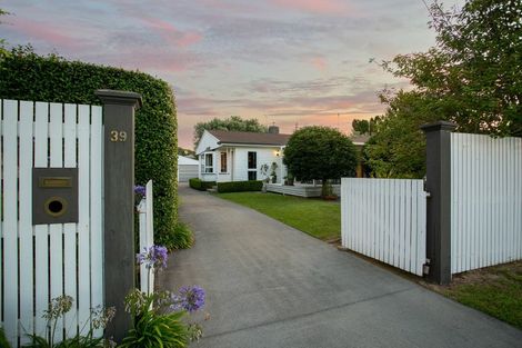 Photo of property in 39 King Street, Cambridge, 3434