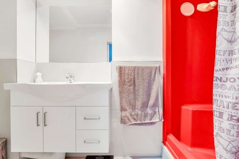 Photo of property in 247a Hill Road, The Gardens, Auckland, 2105