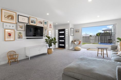 Photo of property in 54 Hinewa Road, Otumoetai, Tauranga, 3110