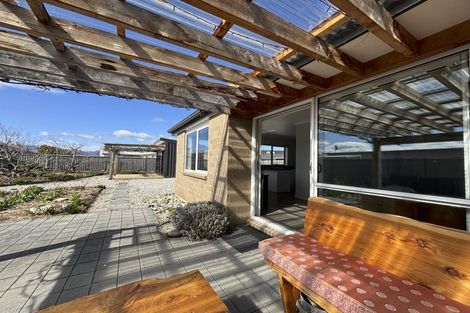 Photo of property in 44 Quinnat Street, Albert Town, Wanaka, 9305