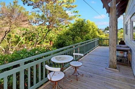 Photo of property in 1/42 Peach Road, Glenfield, Auckland, 0629