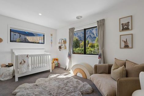 Photo of property in 4 Durness Court, Jacks Point, Queenstown, 9371