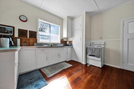 Photo of property in 2 High Street, Hawera, 4610
