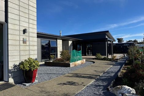 Photo of property in 11 Safre Place, Mapua, 7005