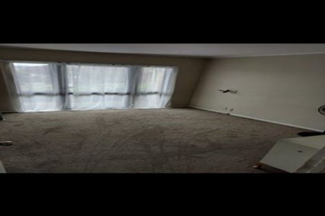 Photo of property in 15 Van Dyke Place, West Harbour, Auckland, 0618