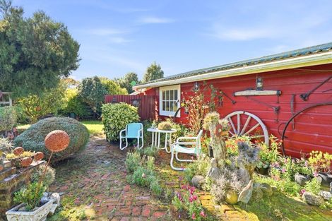 Photo of property in 22 Tararua Street, Pahiatua, 4910