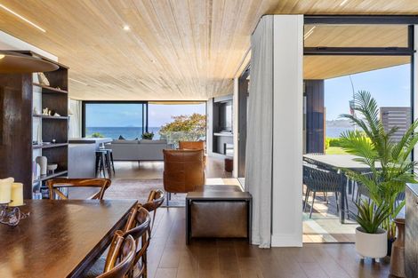 Photo of property in 2 Pataka Road, Taupo, 3330