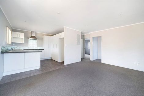 Photo of property in 56 Makora Road, Massey, Auckland, 0614